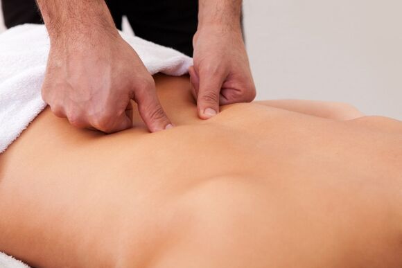 Massagesitzungen helfen, wenn Ihr Rücken in der Lendengegend schmerzt